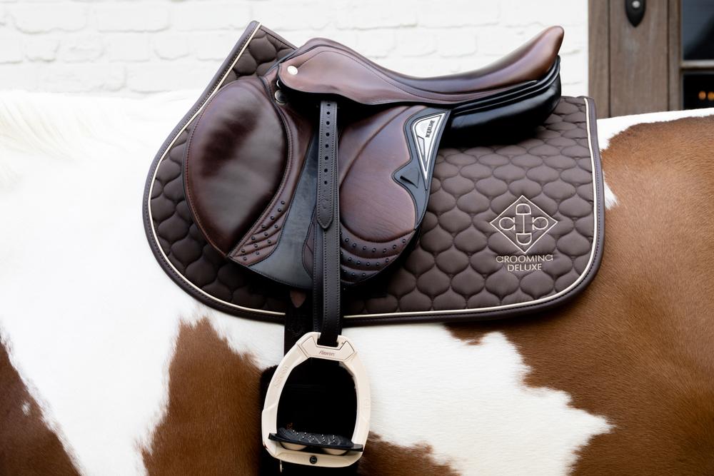 Saddle Pad Grooming Deluxe Show Jumping