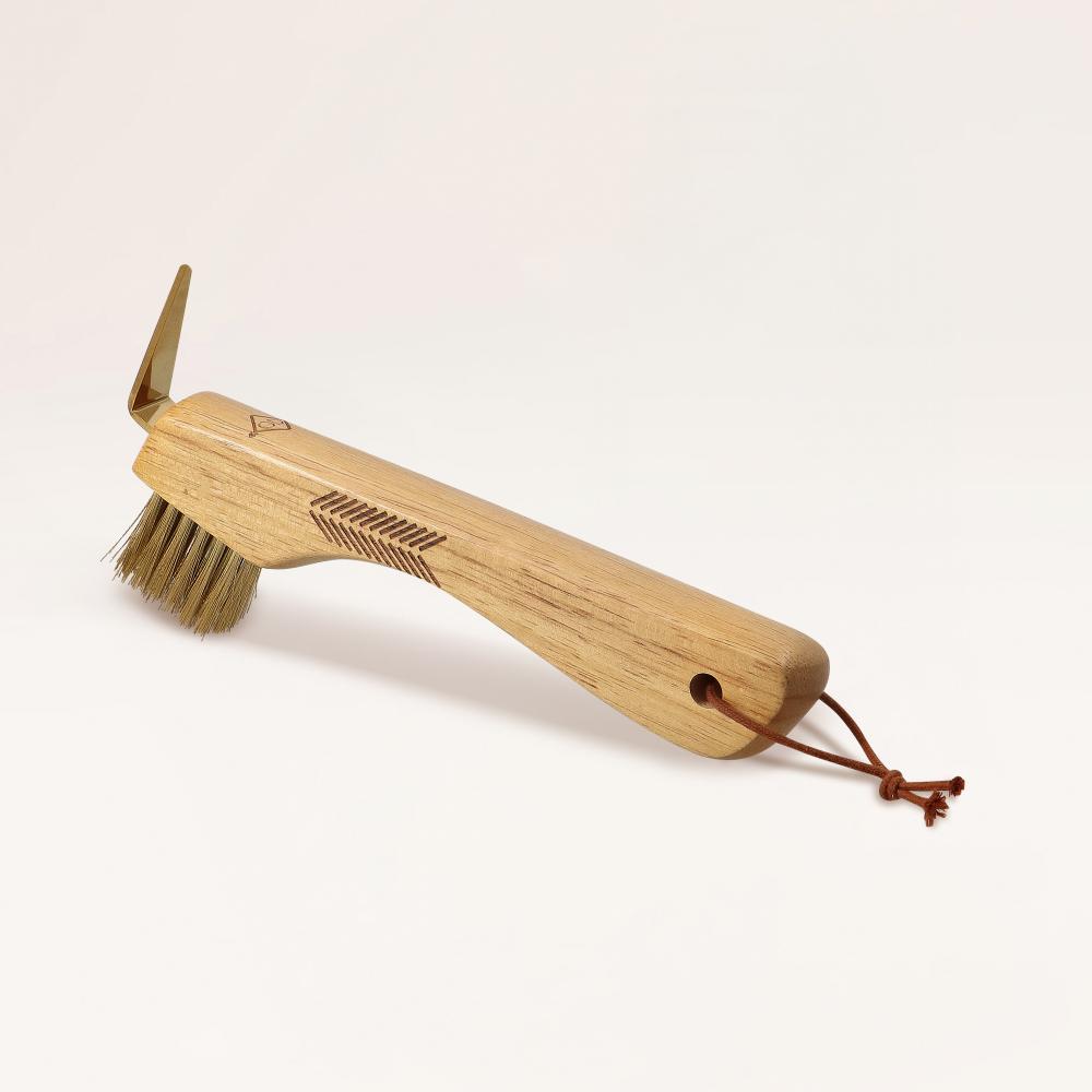 Hoof Pick with metal bristles